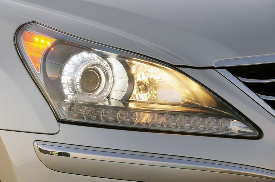 Hyundai Equus Ultimate 2011 года  (фото 111 из 119)